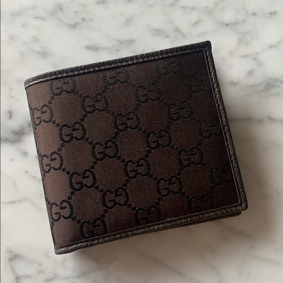 Gucci Other - Gucci Bifold Wallet